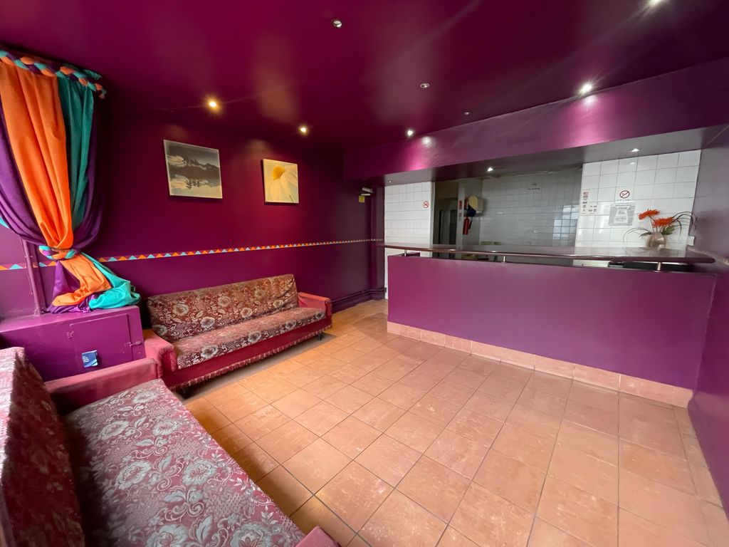 Property photo 2 of 3