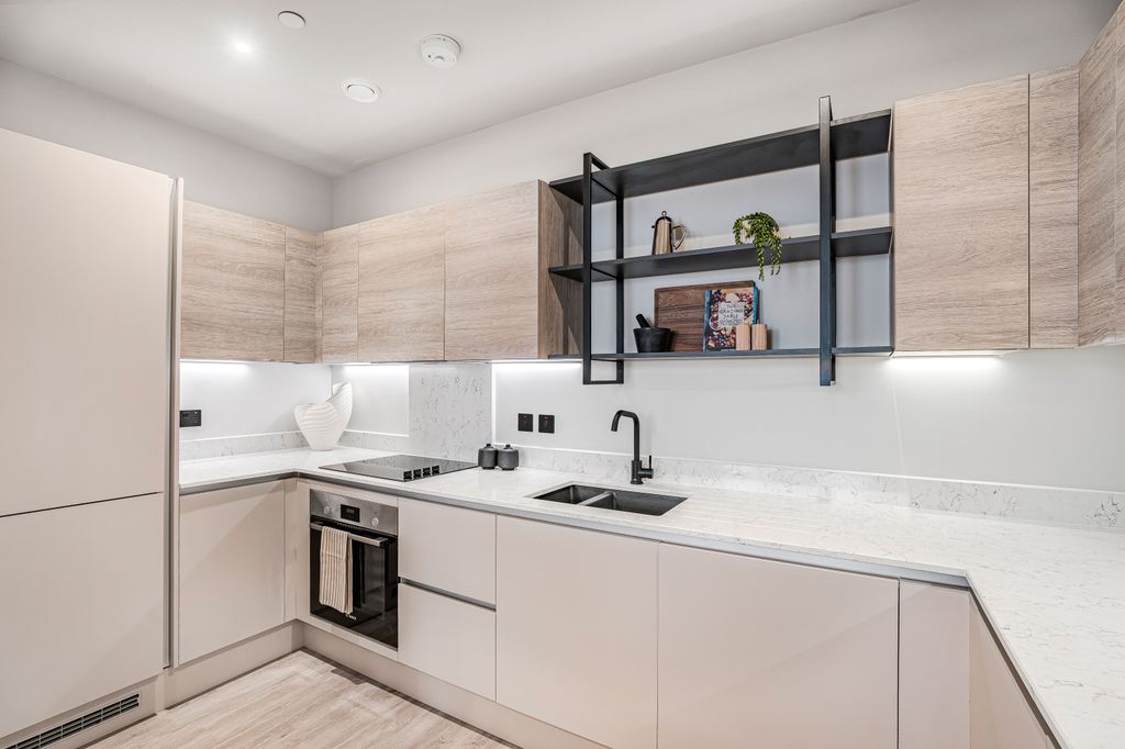 Property photo 2 of 11 891179