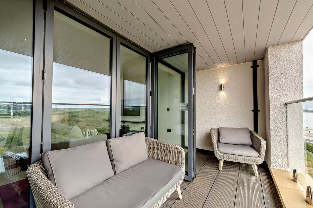 Additional image 28 of 2 bed flat for saleBattery Road, Tenby, Pembrokeshire SA70
