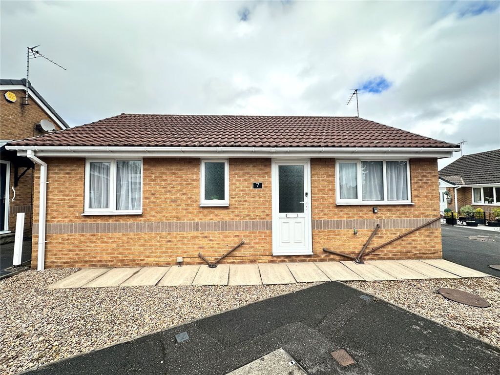 Property photo 1 of 18 Picture No. 32