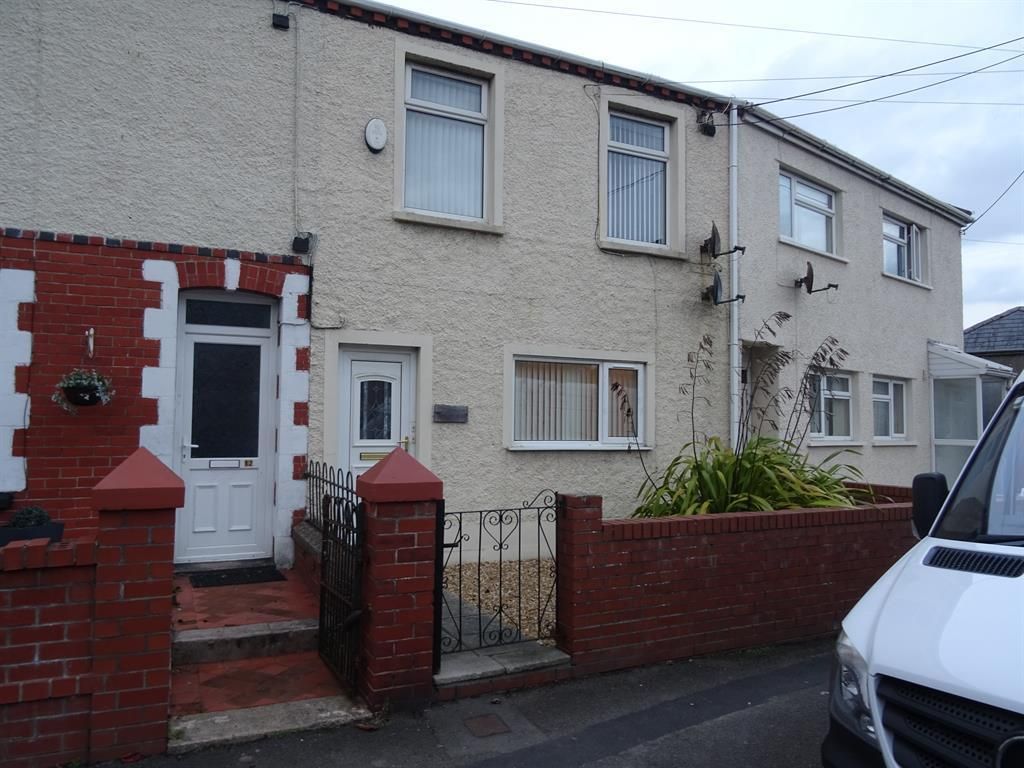 Property photo 1 of 12 School Terr Outside.Jpg