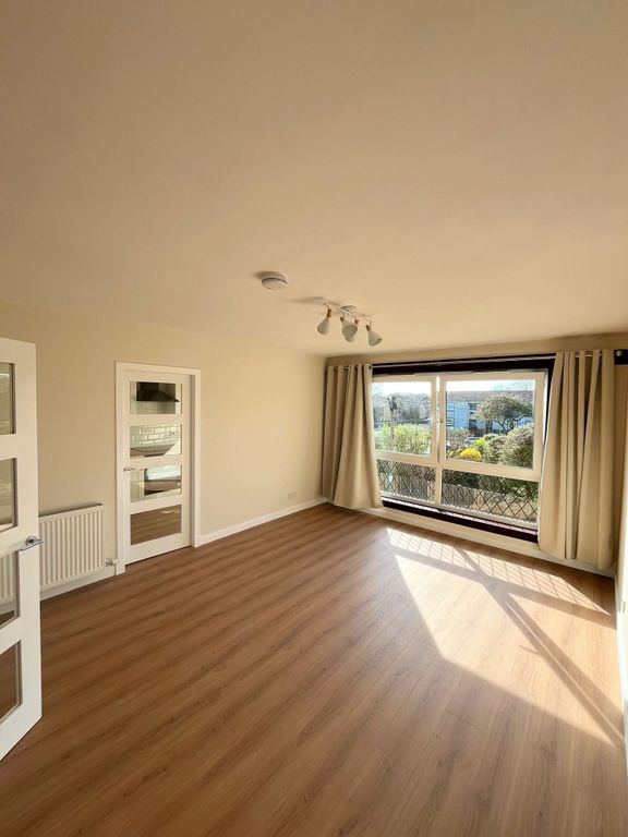 Property photo 3 of 7 Photo 3