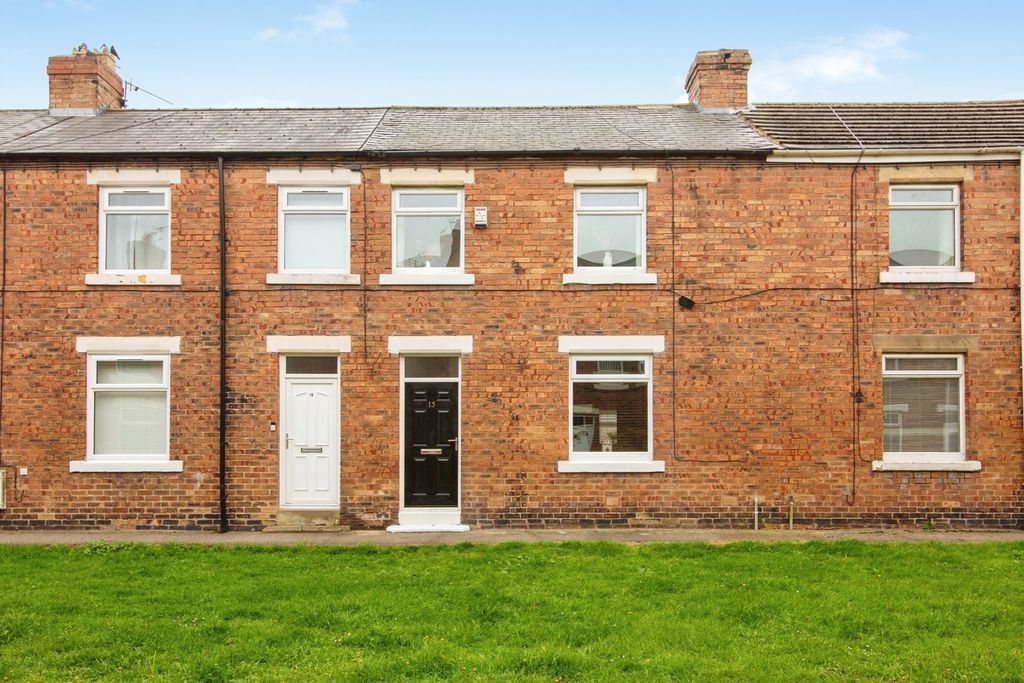 Property photo 1 of 11 Pbox-Img.Jpg