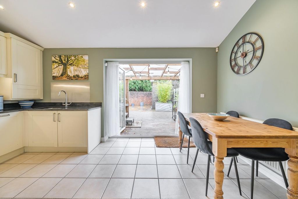 Property photo 3 of 20 1376024-6-6911Fefccef60.Jpg