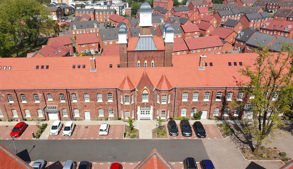 Property photo 1 of 17 Dji_20250725150915_0012_D.Jpg