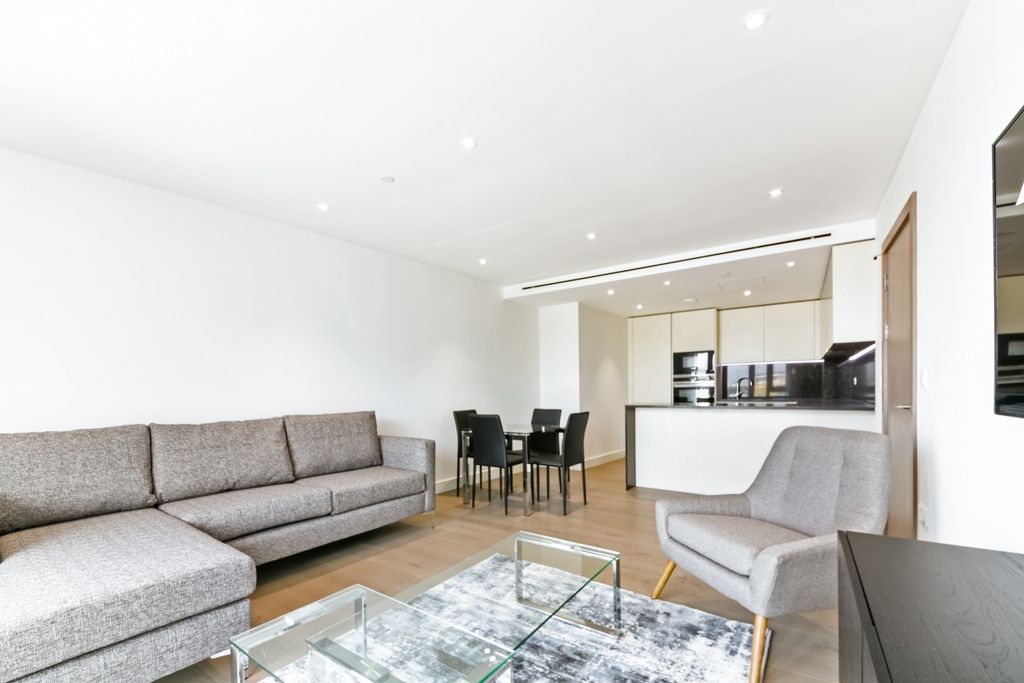 Property photo 1 of 7 Living Area