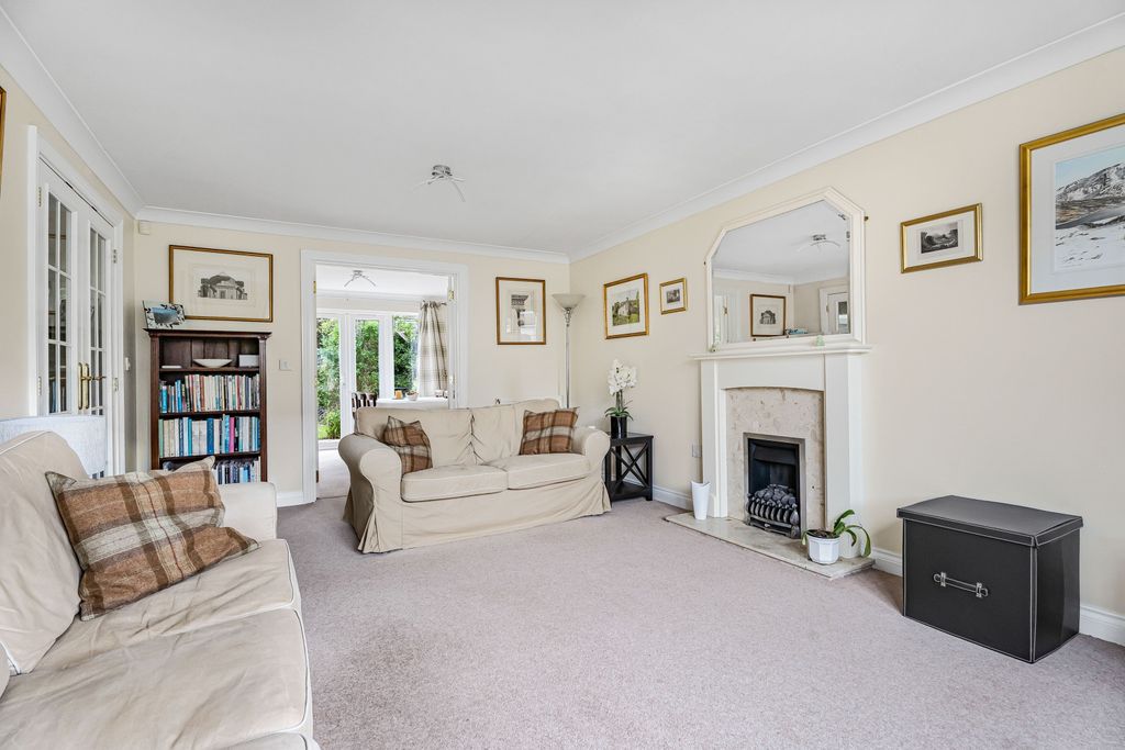 Property photo 2 of 22 Picture No. 61