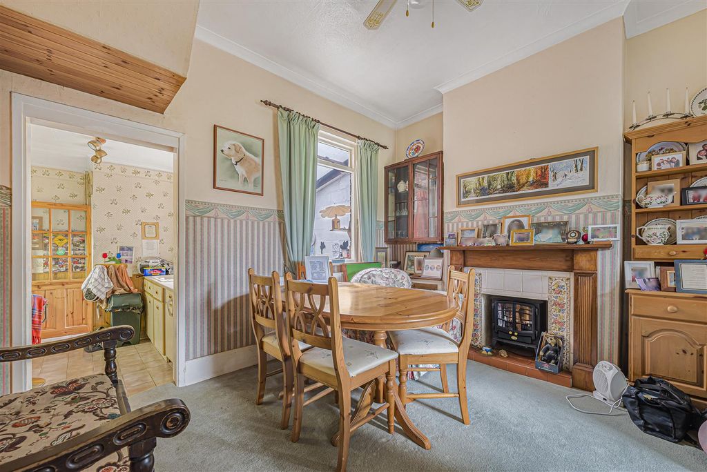 Property photo 3 of 12 Dining Room