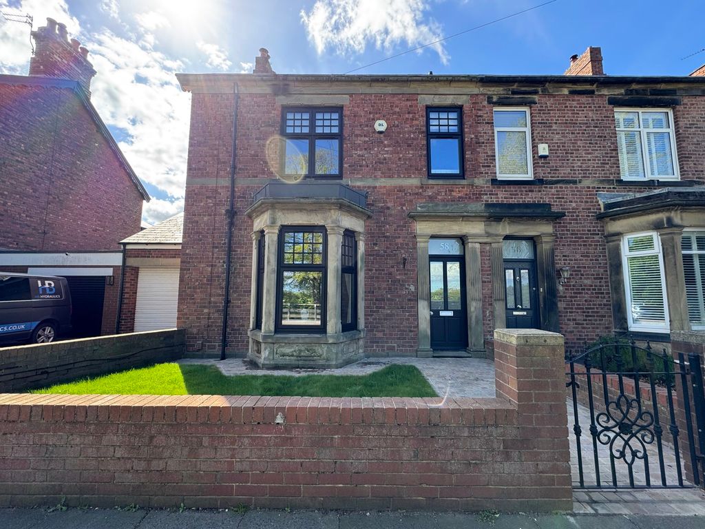 Property photo 1 of 39
