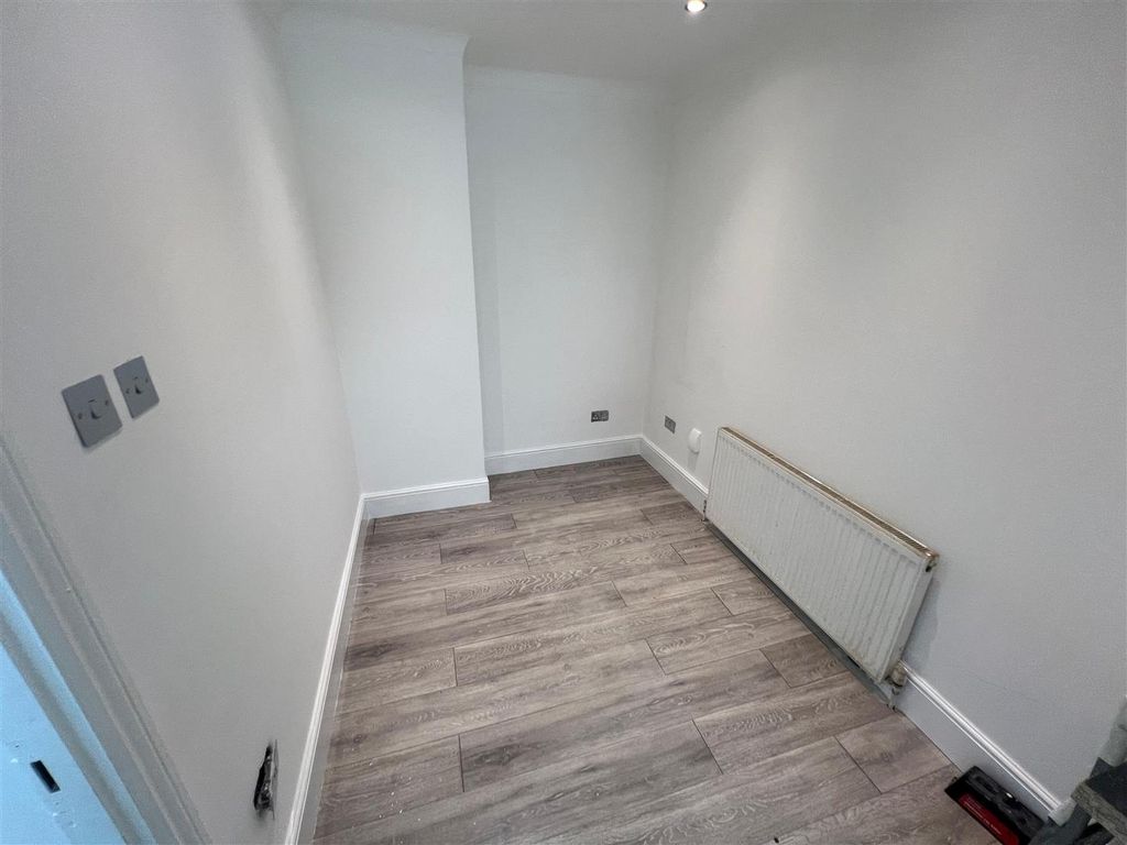 Property photo 2 of 5 Whatsapp Image 2024-07-24 At 14.42.04_B5A67566.Jpg