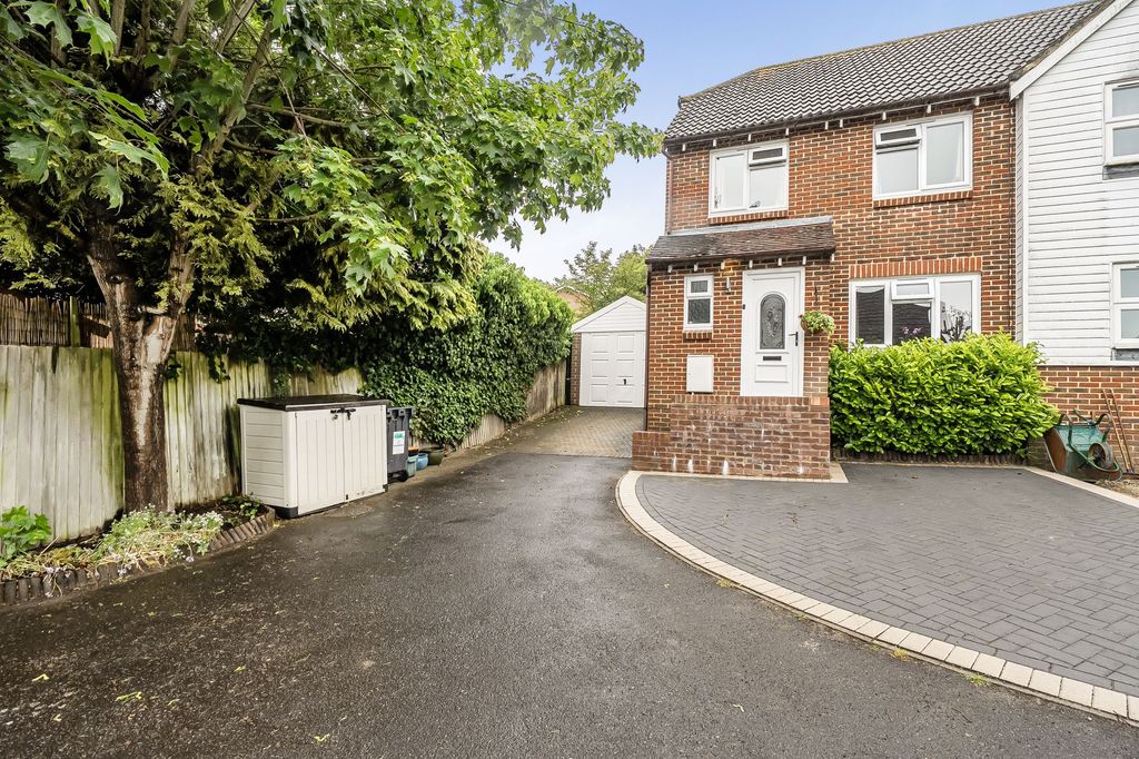 Property photo 1 of 22