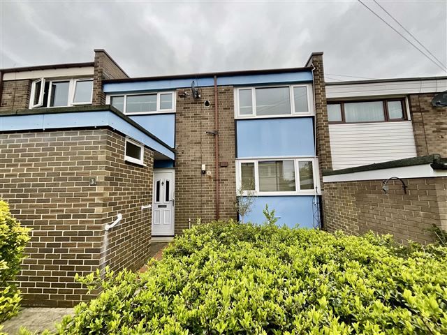 Property photo 1 of 17 Front