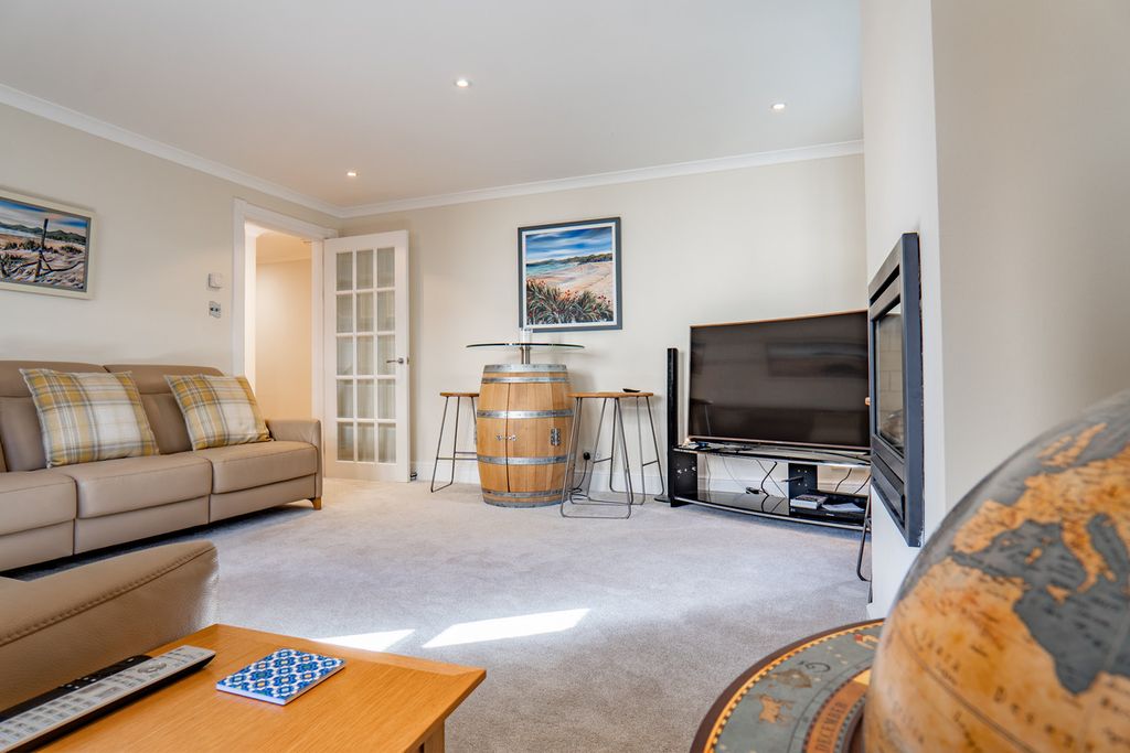 Additional image 11 of 4 bed flat for saleIsland Bank Road, Inverness IV2