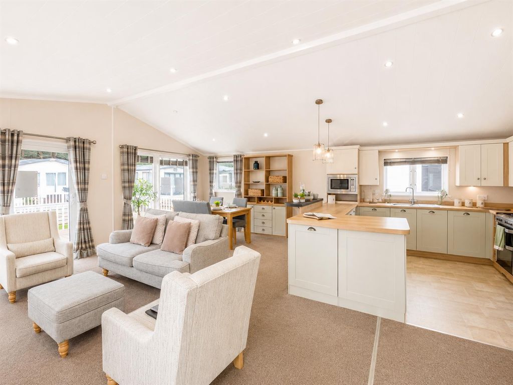 Property photo 2 of 23 Willerby Open Plan.Png