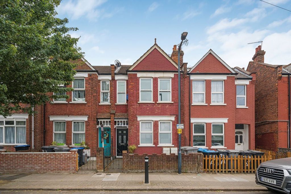 Property photo 1 of 1