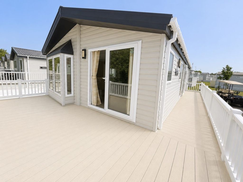 Property photo 1 of 24 Willerby Cadence 2018 Car0065169 142600095.Jpeg