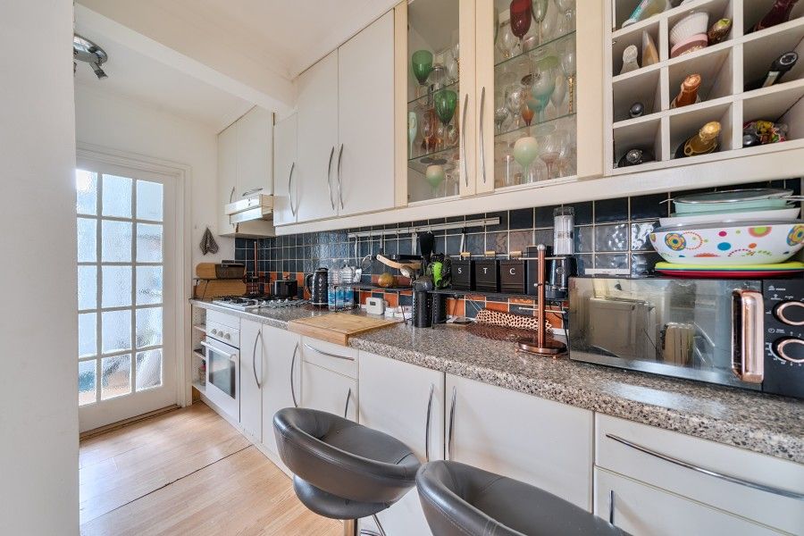 Property photo 2 of 18