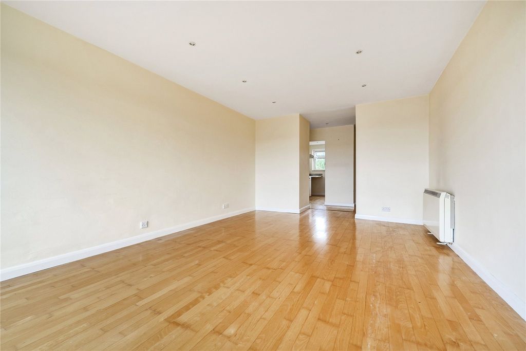 Property photo 3 of 10 Picture No. 03