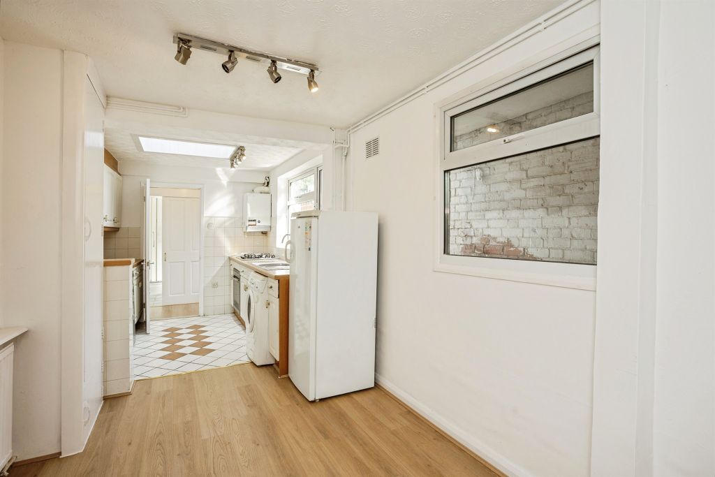 Property photo 2 of 15