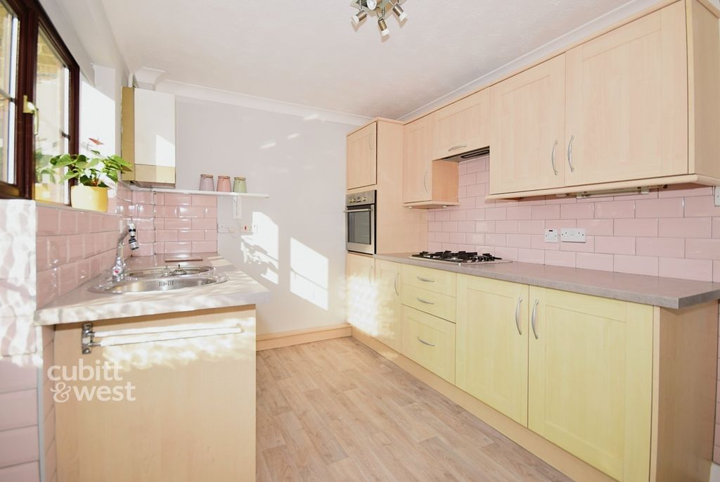 Property photo 2 of 11 76942Ebd-Dsc_0286