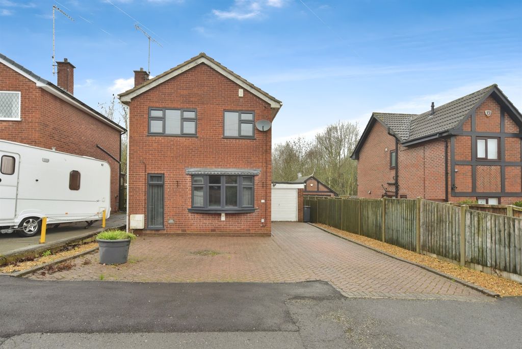 Property photo 2 of 12
