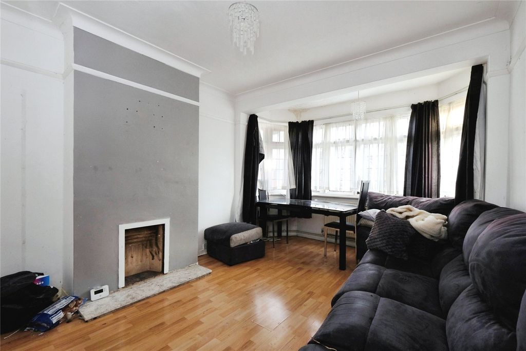 Property photo 3 of 22 Picture No. 45