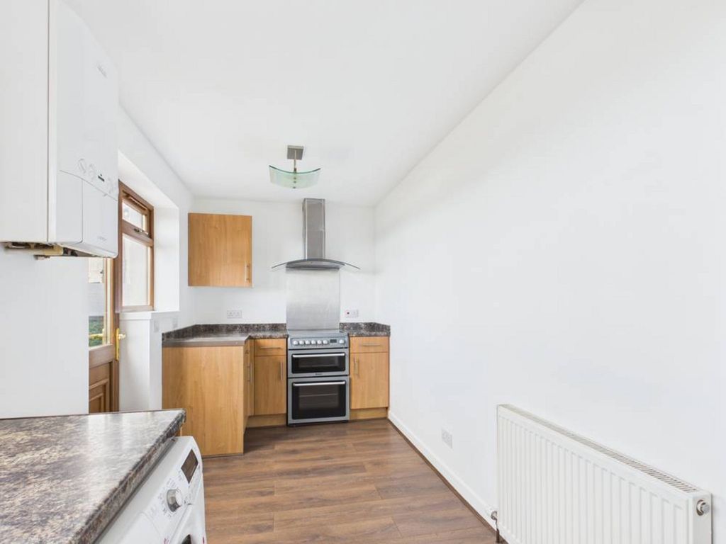 Property photo 3 of 24