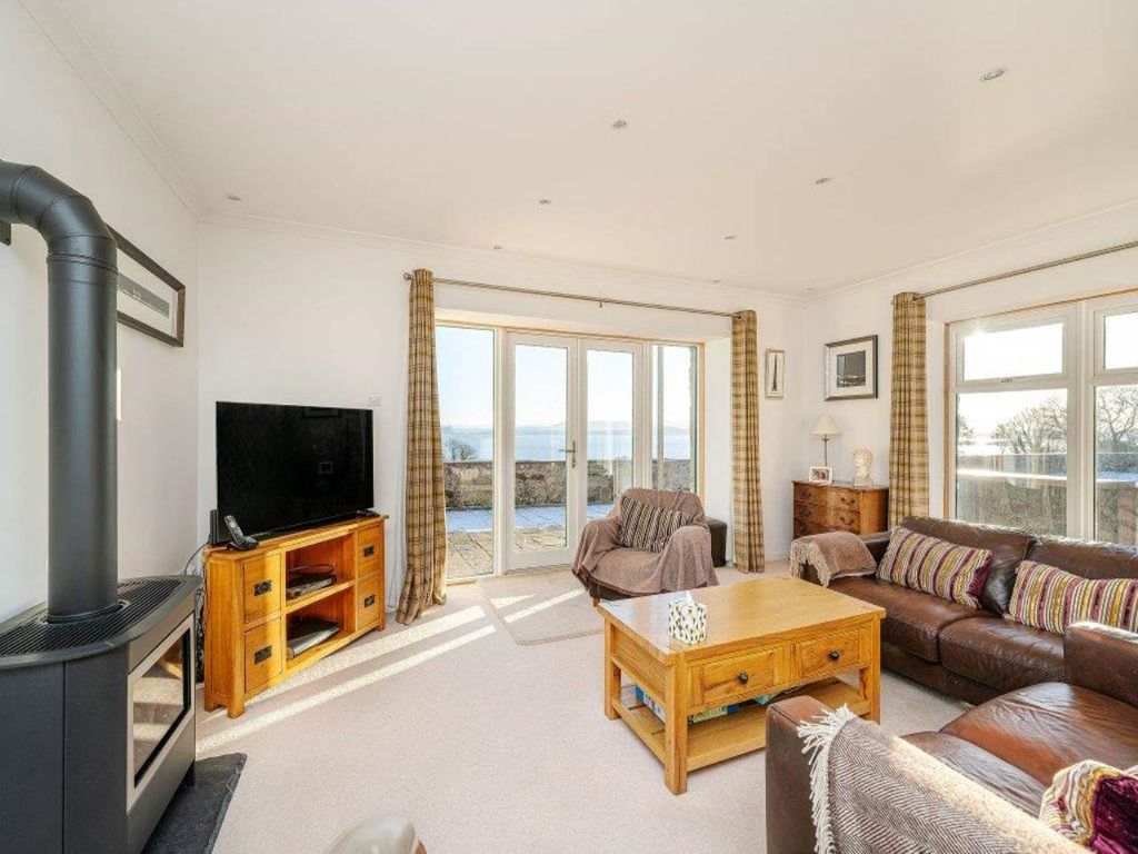 Property photo 2 of 20 Eaststell_Interiors-1