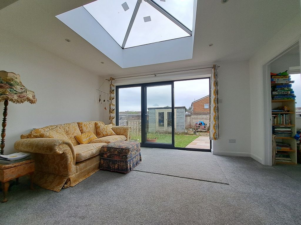 Property photo 2 of 14 Superb Extension