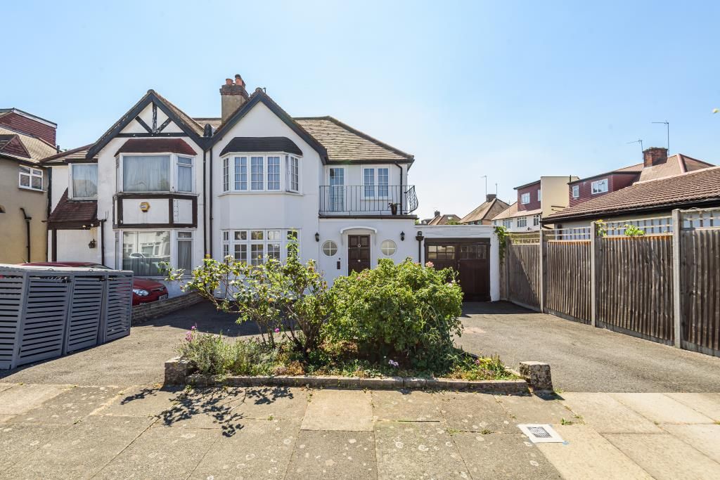 Property photo 2 of 10 External View