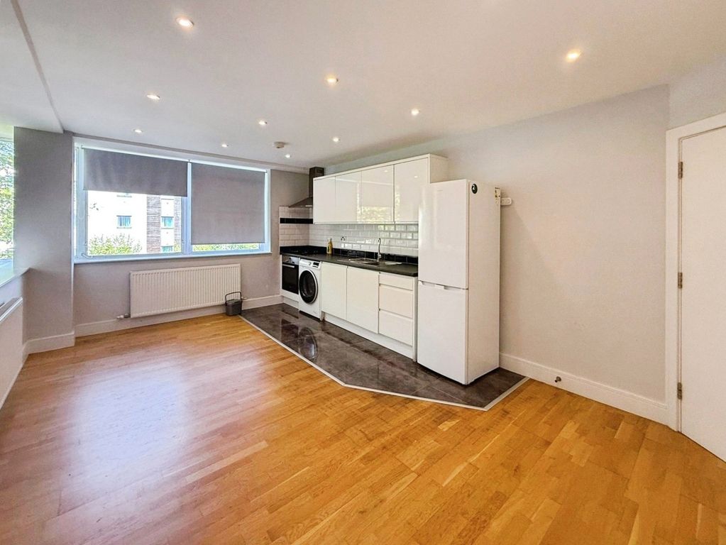 Property photo 2 of 13 Pbox-Img.Jpg