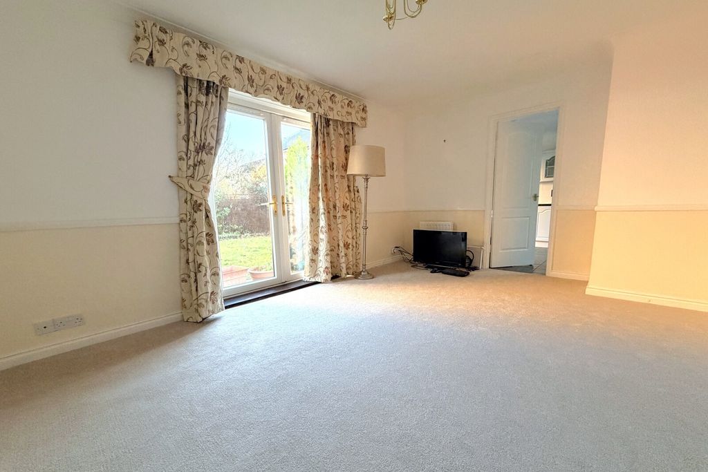 Property photo 3 of 12 Picture No. 07