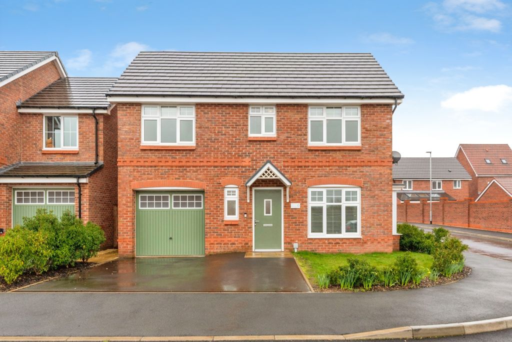 Property photo 1 of 16