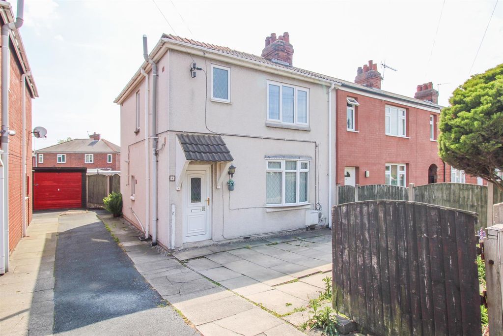 Property photo 1 of 13