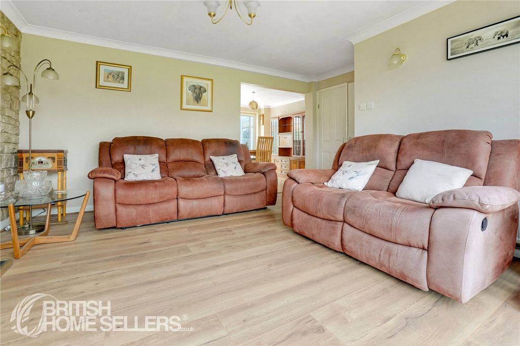 Property photo 2 of 15 Picture No. 02