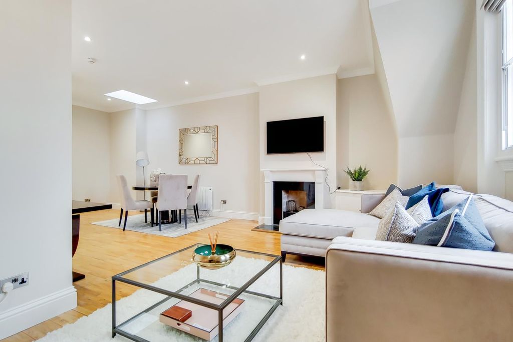 Property photo 3 of 12 1_Reception-2.Jpg