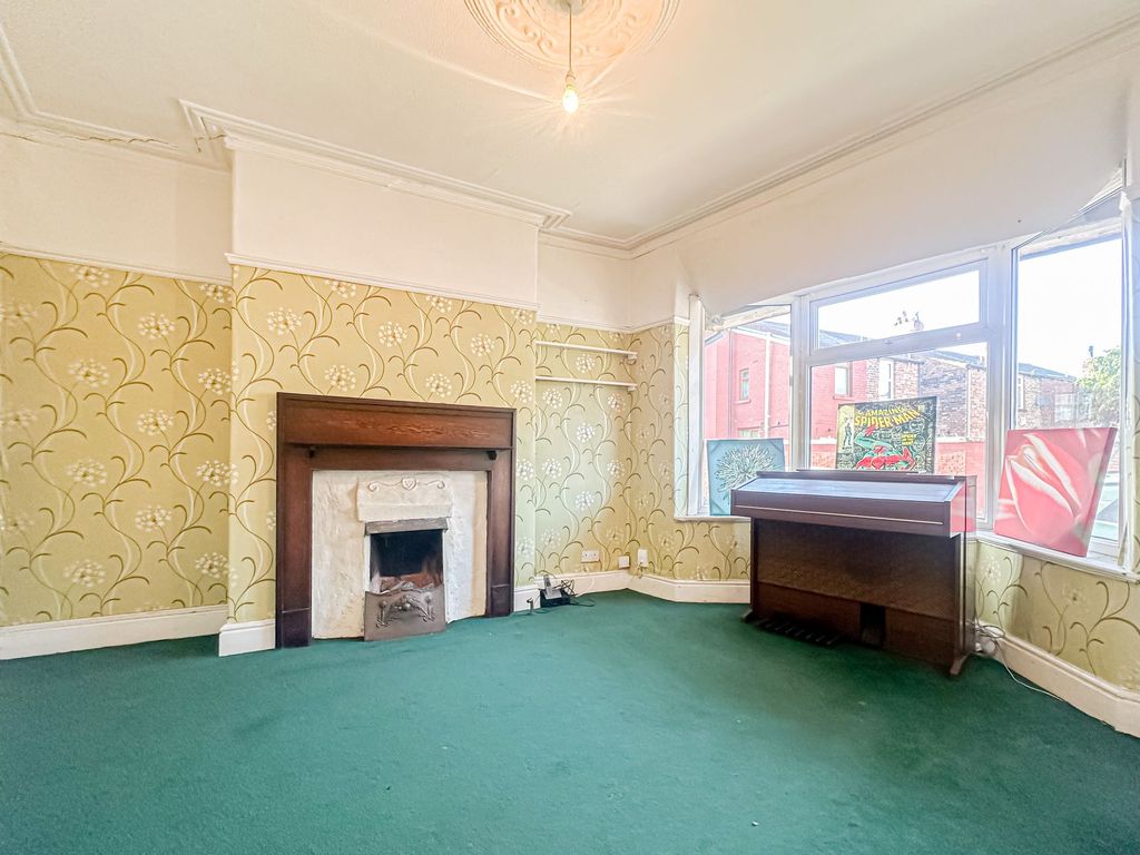 Property photo 2 of 10 Photo 8