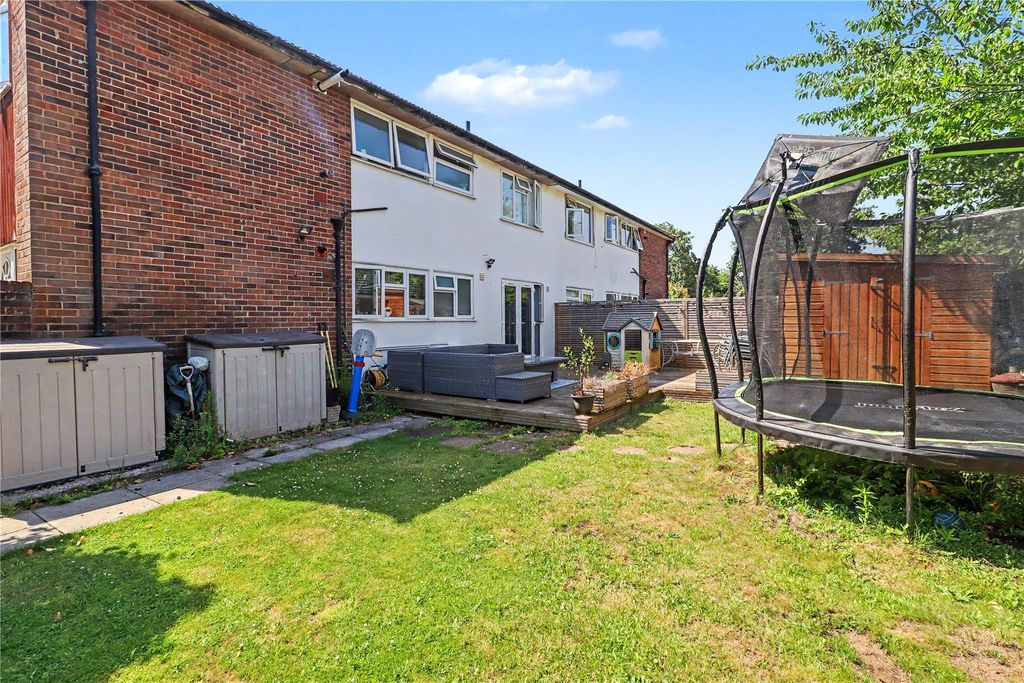 Property photo 1 of 15 Picture No. 17