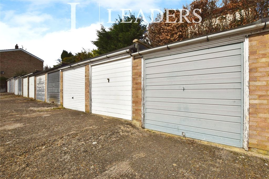 Property photo 1 of 3 Picture No. 03