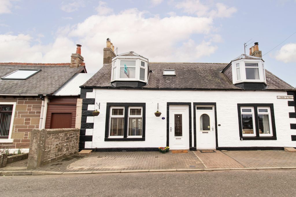 Property photo 1 of 25 Front Exterior