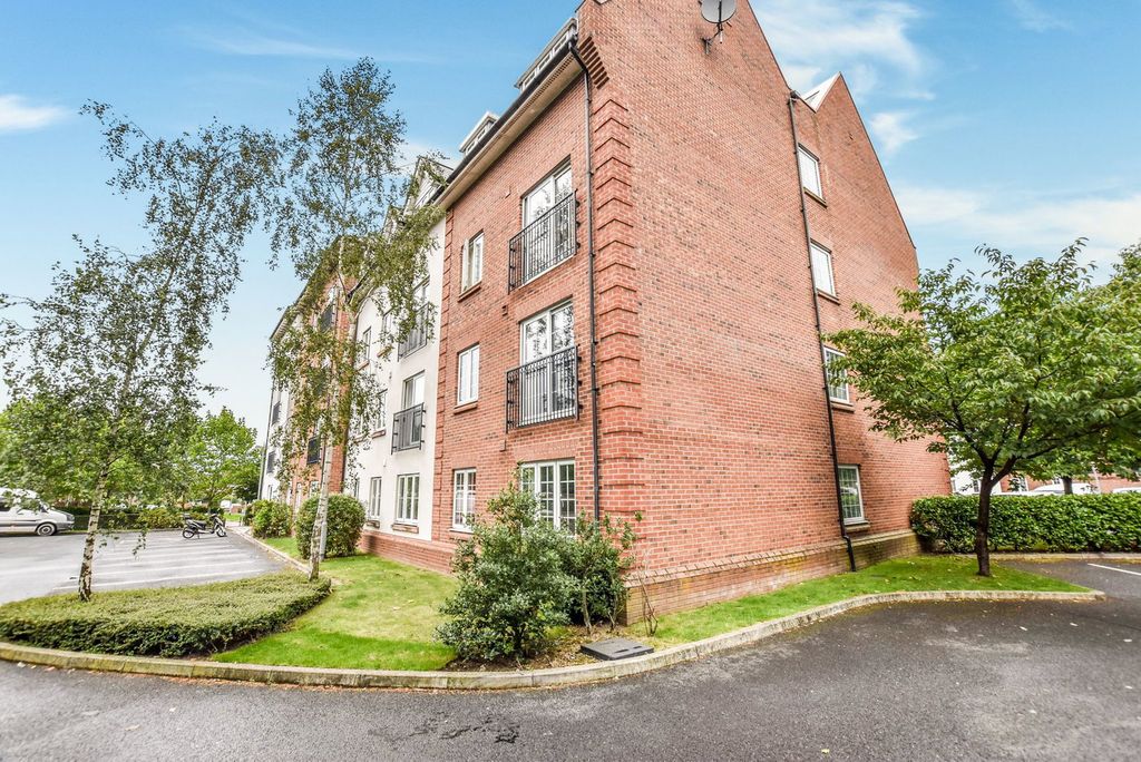 Property photo 1 of 1