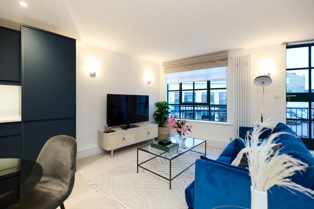 Property photo 1 of 17 Ln Mel 5 (Flat 2)_045.Jpg