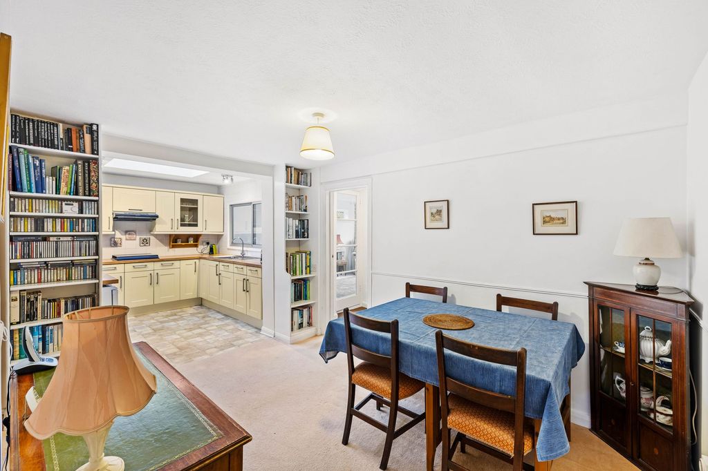 Property photo 2 of 13 Kitchen Diner