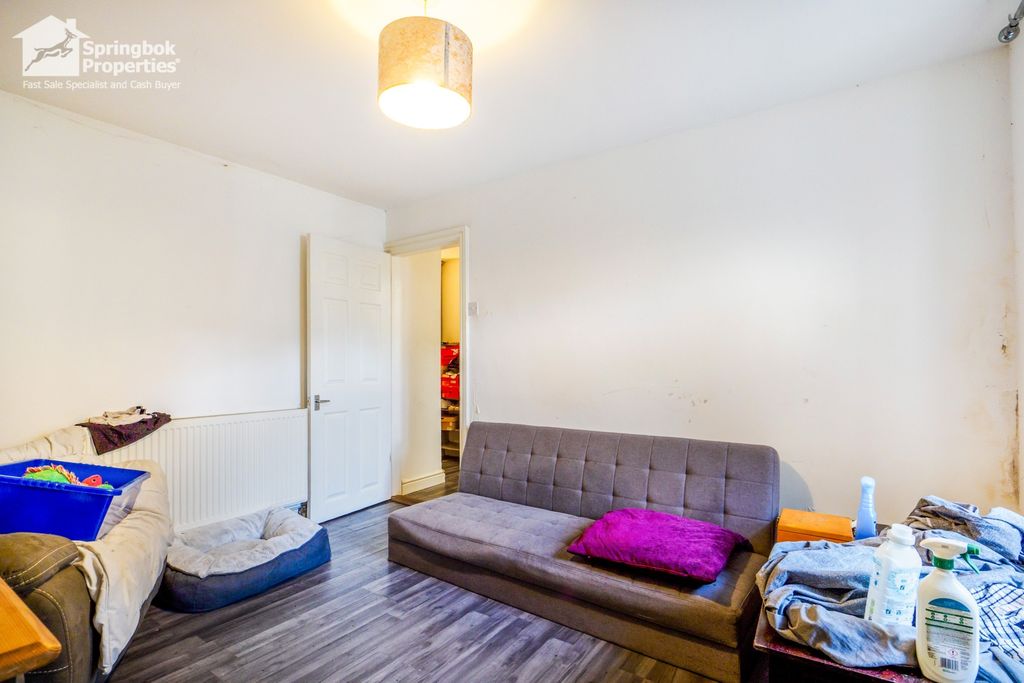 Property photo 2 of 11 Image 1