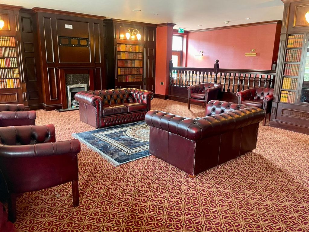 Property photo 3 of 16