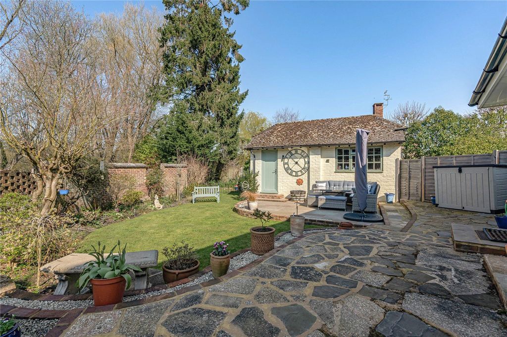 Property photo 3 of 29 Picture No. 17