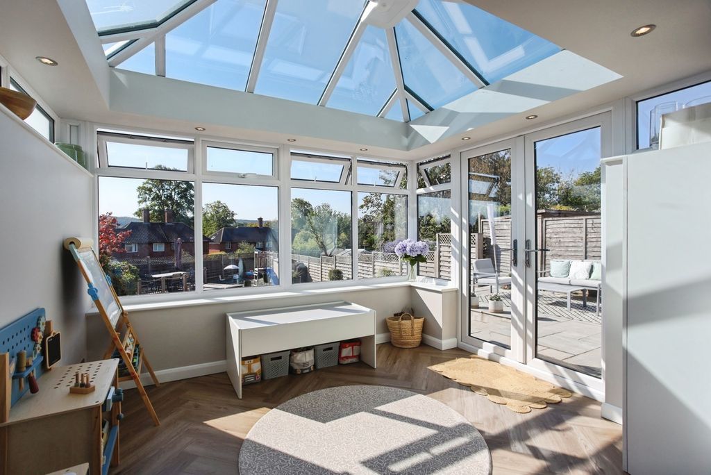 Property photo 3 of 19 Pbox-Img.Jpg