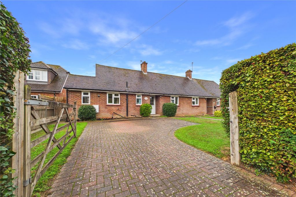Property photo 1 of 9 Front