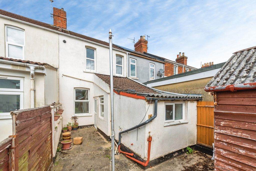 Property photo 3 of 18 Pbox-Img.Jpg