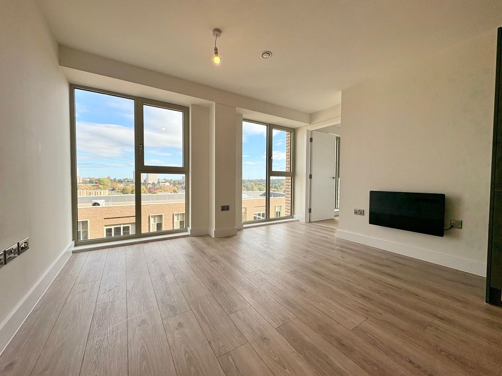 Property photo 3 of 7 View